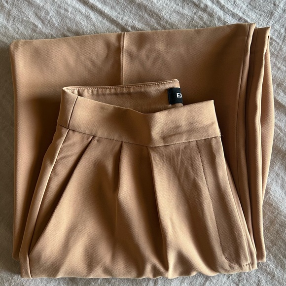 Express Trouser Super High Rise - Picture 5 of 9